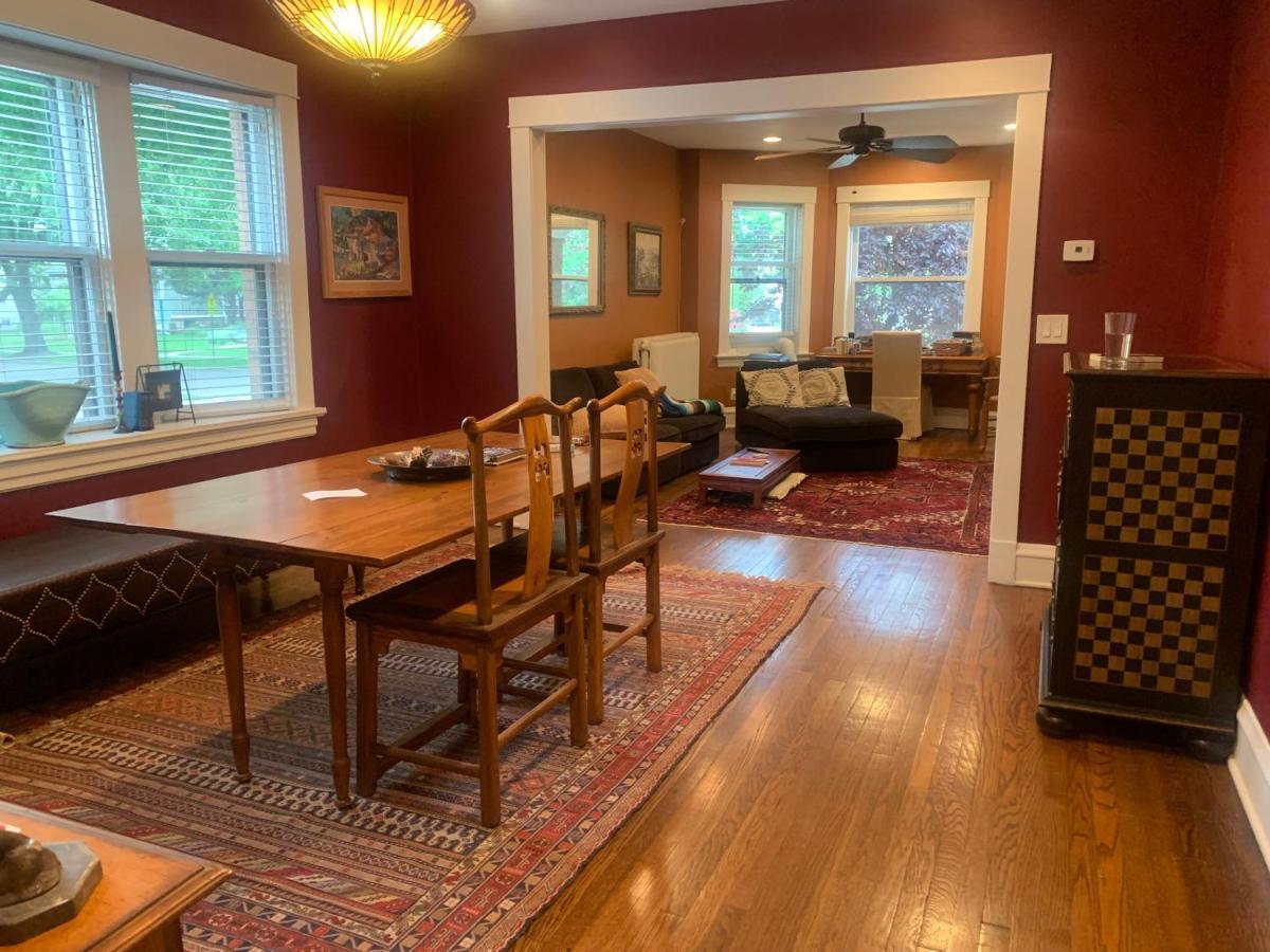 Oak Park Beauties - Tree Lined Streets - Walkable Apartment Екстериор снимка